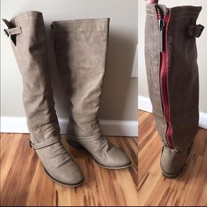 Taupe boots